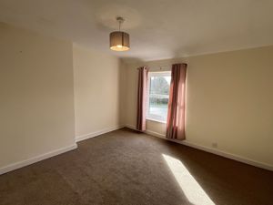 Bedroom- click for photo gallery